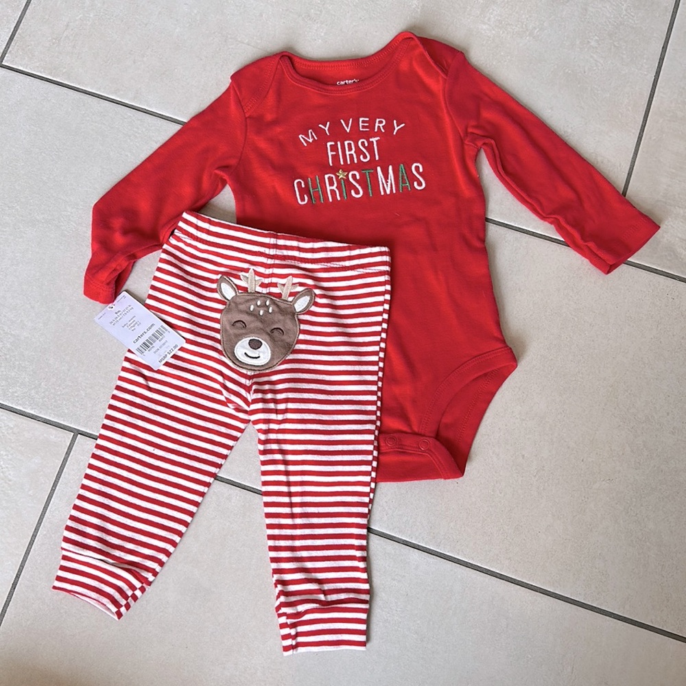 NWT 9M Carter’s My Very First Christmas 2-piece set